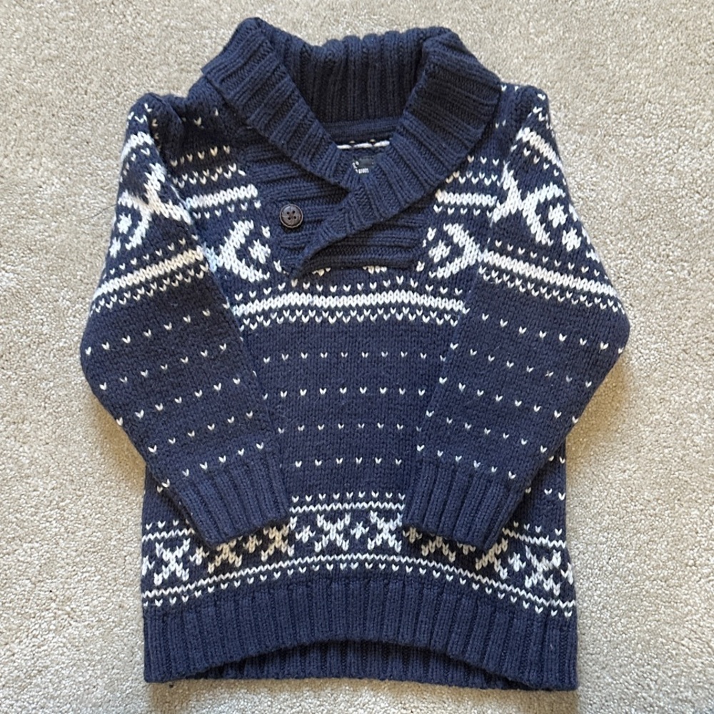 H&M Dark Blue and White Patterned Crewneck Sweater